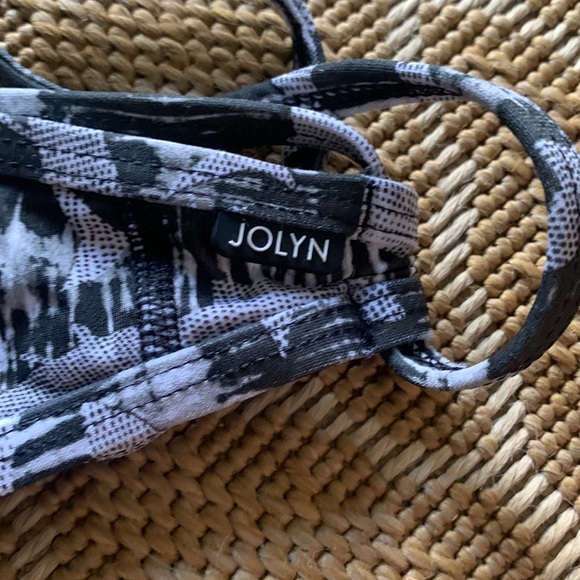 Jolyn bikini top - Picture 2 of 4